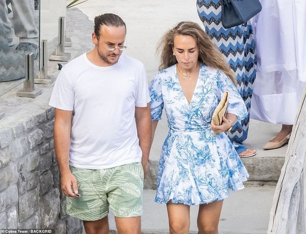 Yêu tội phạm đẹp trai nhất thế giới bất chấp chỉ trích, cuộc sống của tiểu thư nhà tỷ phú đình đám giờ ra sao?-5