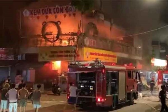 Hà Nội: Cháy Trung tâm tiêm chủng chất lượng cao Quốc Oai