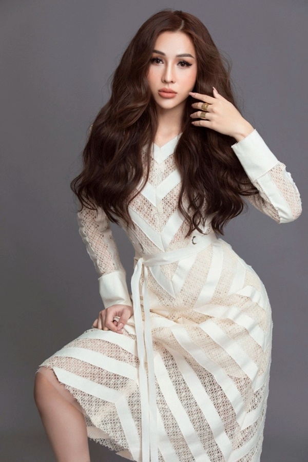 Trịnh Thanh Hồng - Hoa hậu Thế giới người Việt 2022 và Nguyễn Ngọc Thy Thy - Hoa khôi du lịch Việt Nam là ai?-4