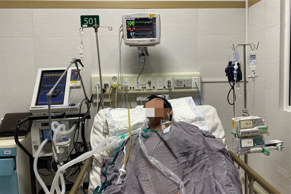 Cháy chung cư mini ở Khương Hạ: Còn 4 bệnh nhân nặng-1