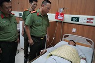 Hà Nội: Ngăn chặn vụ đánh ghen, một công an bị đâm phải nhập viện