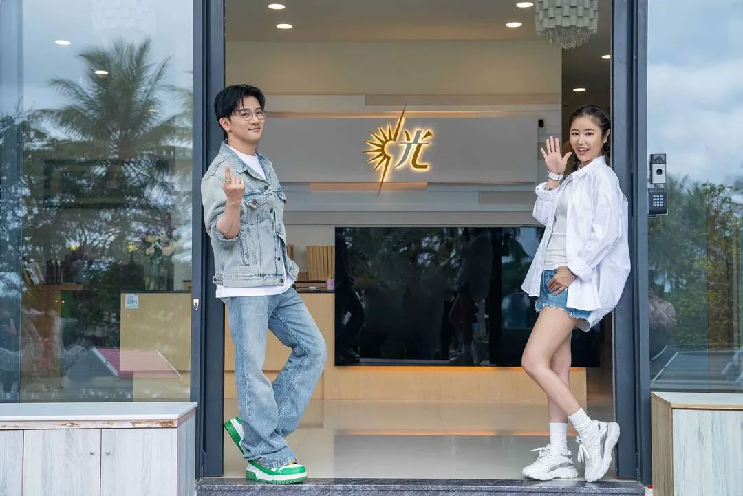 Ngũ A Ca” Tô Hữu Bằng hội ngộ Hạ Tử Vy” Lâm Tâm Như, nhìn ngoại hình hiện tại không ai tin đã 50 tuổi-2