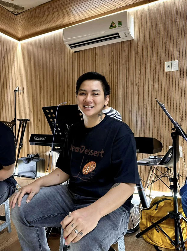 Hoài Lâm điển trai khi tái xuất trên truyền hình-2