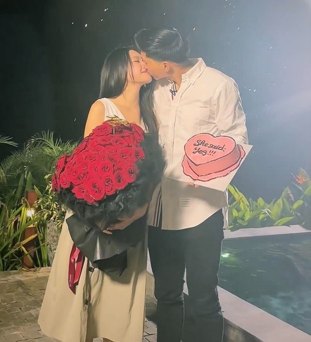 Gia thế của vợ sắp cưới Đoàn Văn Hậu khủng cỡ nào?-1