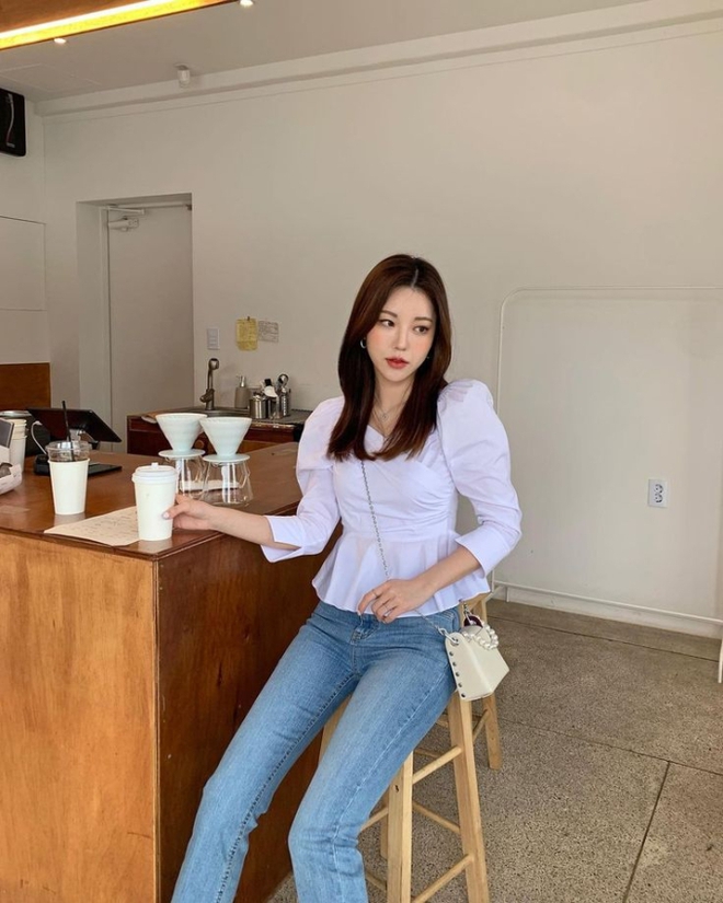 Kiểu áo sắp sửa ‘’chiếm sóng’’ mùa thu, nàng mặc đi làm hay đi chơi đều hợp lý-6