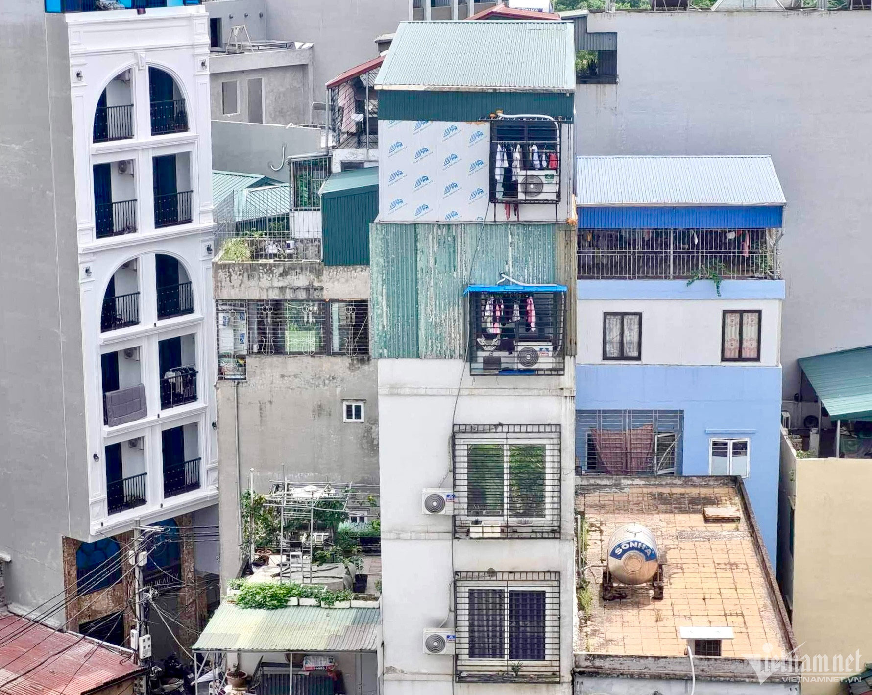 Doanh thu tỷ đồng mỗi năm, chung cư mini ‘cắt lỗ’, rao bán cả toà đang xây dựng-1