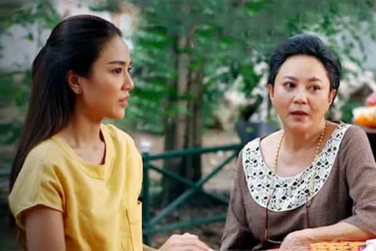 Mua tặng mẹ chồng chiếc áo 2 triệu, bà bán lại với giá 300 ngàn đồng