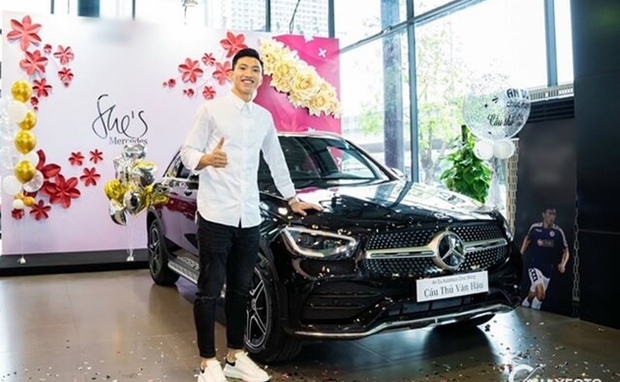 Thu nhập cao ngất, đây là loạt tài sản Đoàn Văn Hậu sở hữu trước khi lấy vợ top 10 Hoa hậu-3