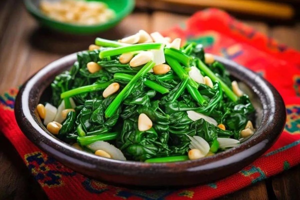 Rau này được ví như nhân sâm xanh vì tốt cho não, tim, xương, mắt, da và dáng-4