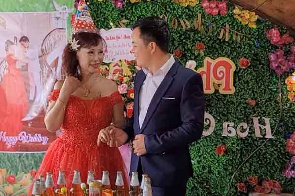6 năm Thu Sao cưới chàng trai kém 36 tuổi: Lập sẵn di chúc, tìm vợ cho chồng-5