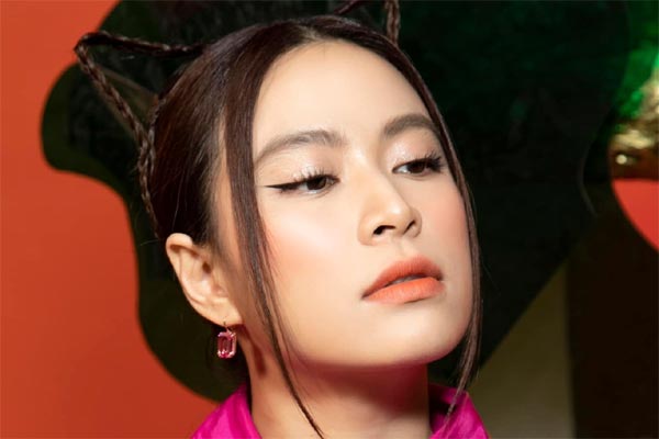 Khán giả gay gắt sau lời xin lỗi hời hợt của Hoàng Thùy Linh-4