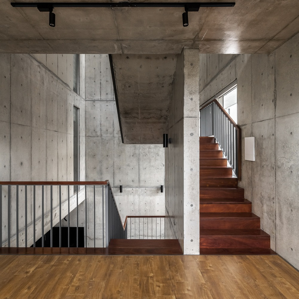 Nhà bê tông bình yên giữa đô thị ở Bắc Giang-8