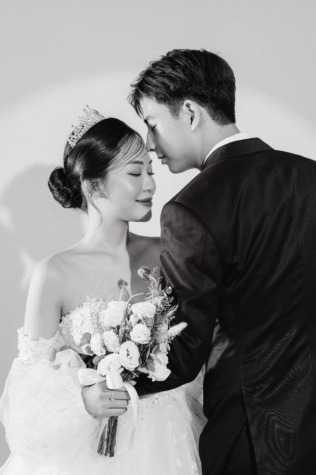 Tay vợt điển trai nhất tuyển cầu lông Việt Nam kết hôn sau 5 năm quen bạn gái hotgirl-6