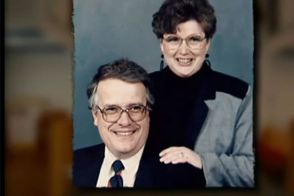 Mối tình vụng trộm của mục sư đáng kính và cái chết kỳ lạ của bà vợ-1