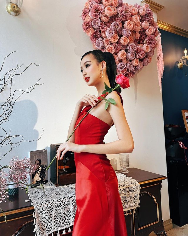 Căn phòng đặc biệt của Hoa hậu vừa nhận nuôi bé gái mất cả gia đình trong vụ cháy chung cư mini ở Hà Nội-5