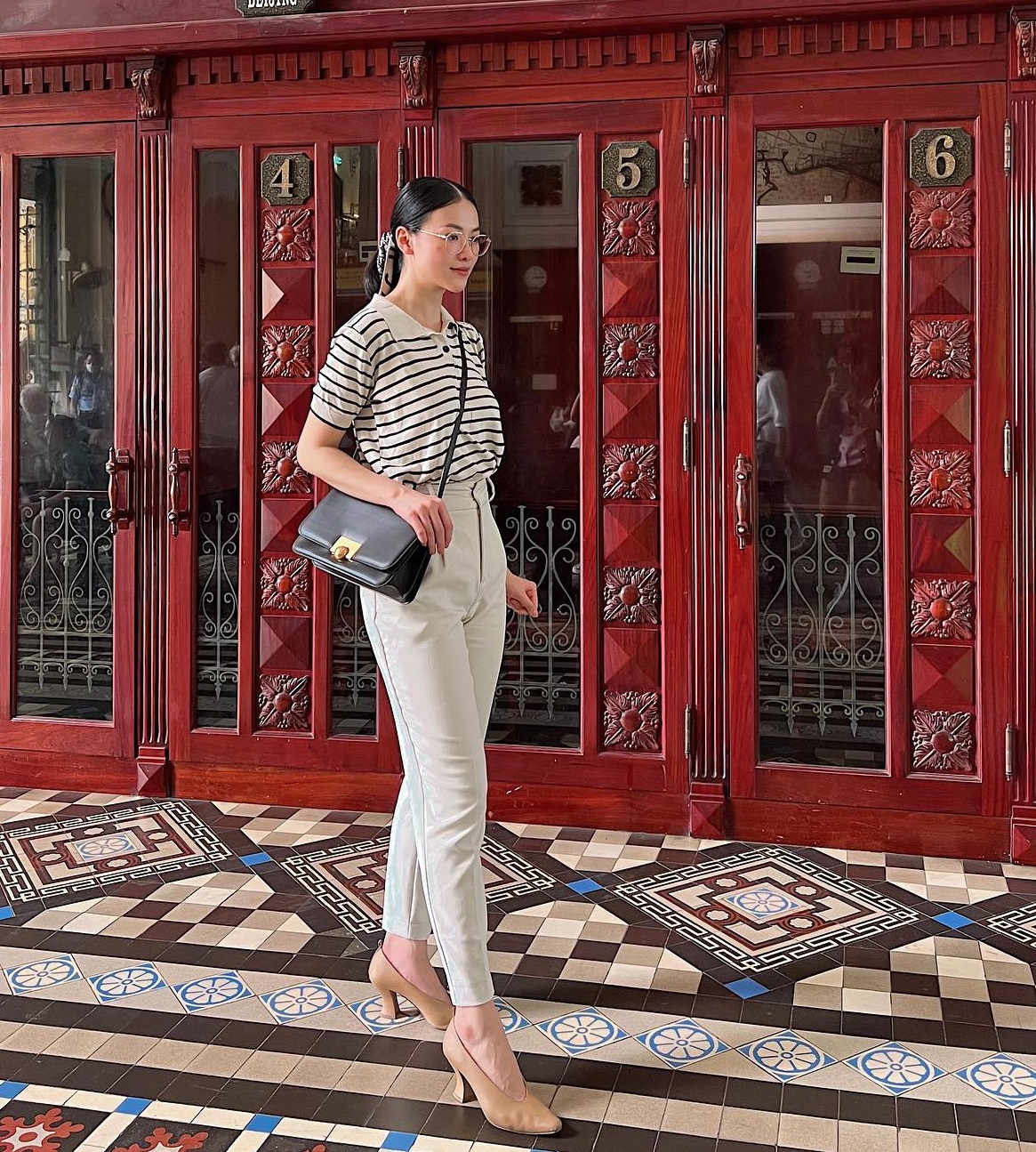 Mỹ nhân Việt trẻ hóa phong cách hiệu quả nhờ 5 món thời trang-2