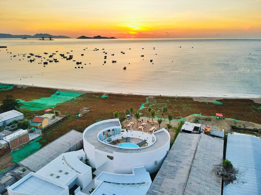 Căn nhà có kiến trúc đặc biệt của đại gia Đức An xây tặng vợ Phan Như Thảo-4