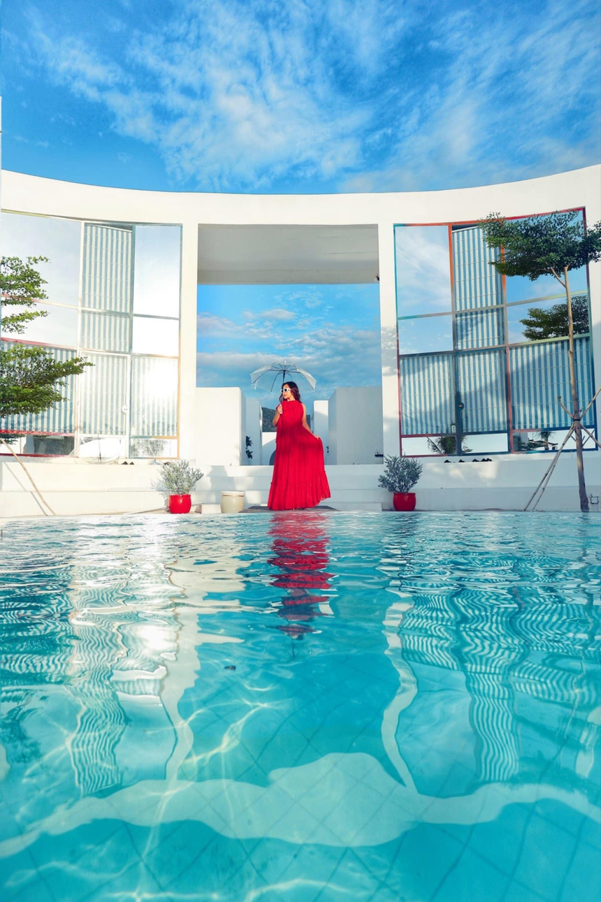 Căn nhà có kiến trúc đặc biệt của đại gia Đức An xây tặng vợ Phan Như Thảo-6