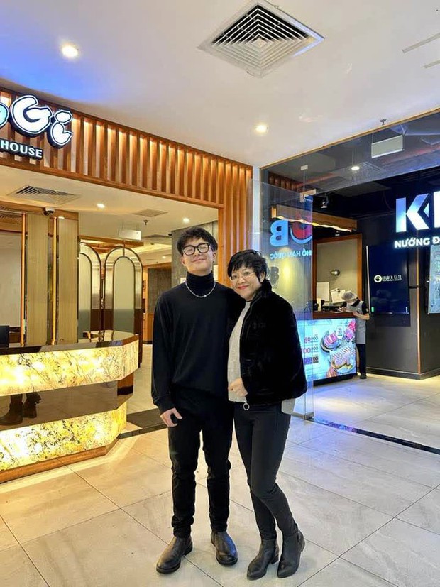 Con trai MC Thảo Vân trở thành tân sinh viên, ngoại hình bảnh bao tuổi 18 gây chú ý-5