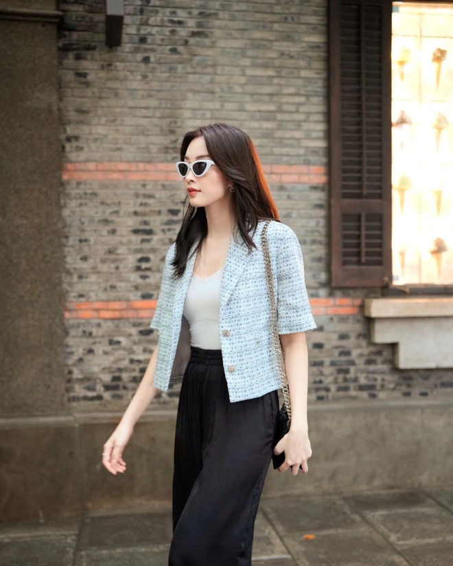 Hoa hậu Đặng Thu Thảo diện áo blazer cộc tay: Đơn giản mà sang ngây ngất-4