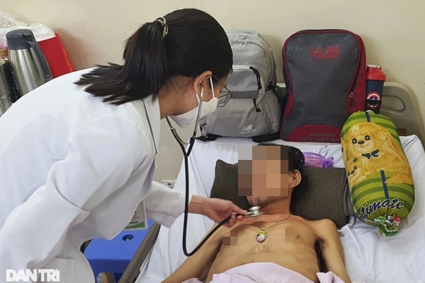 Bàng hoàng phát hiện ung thư di căn phổi sau khi bị đau lưng-2