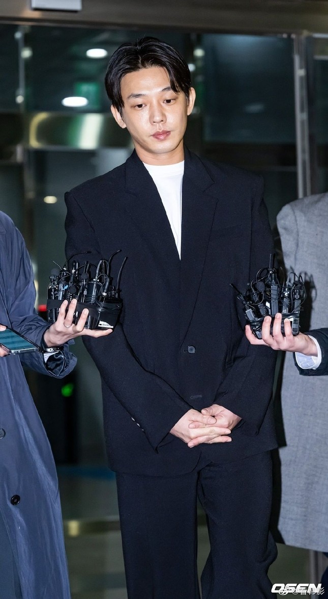 Vụ nam diễn viên dương tính với 7 loại chất cấm: Chi hơn 9 tỷ đồng cho 200 lần dùng ma túy-2