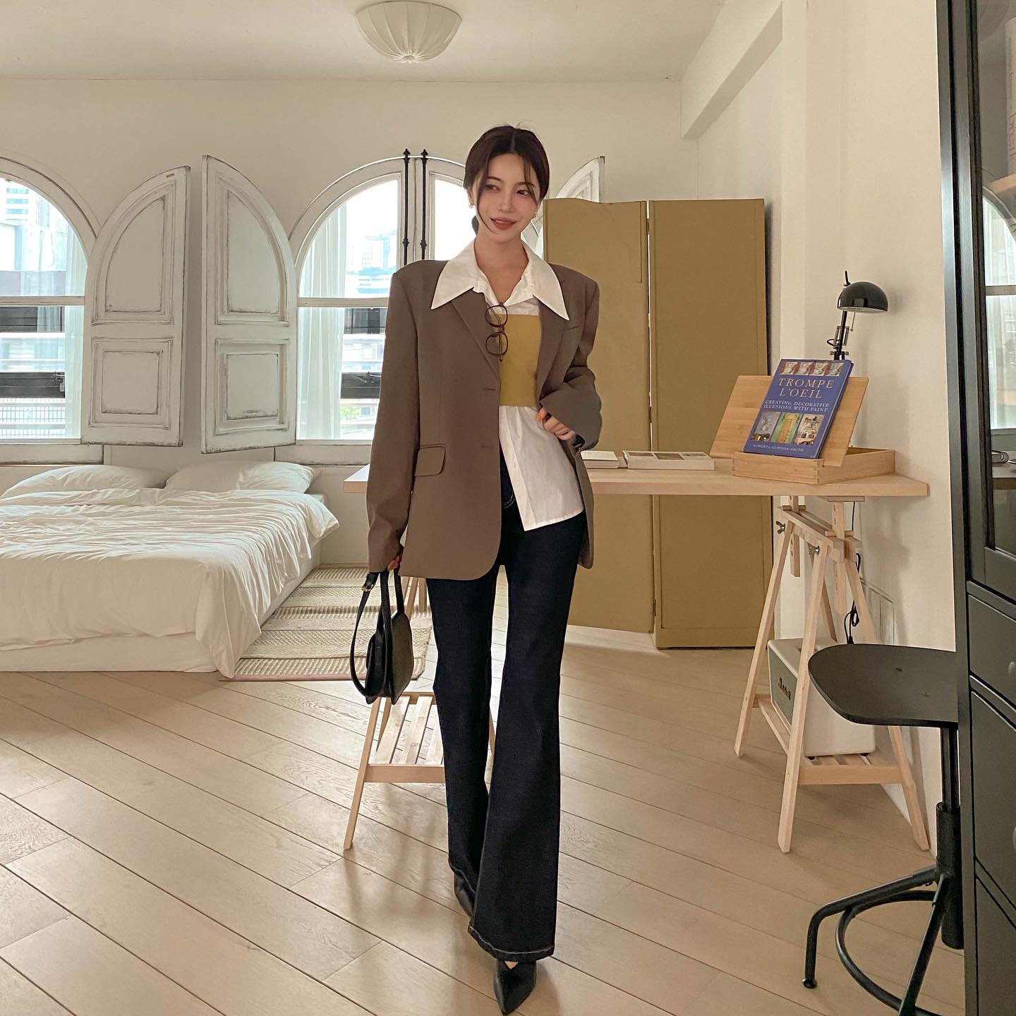 10 set áo blazer mỏng nhẹ cho thời tiết se lạnh-6