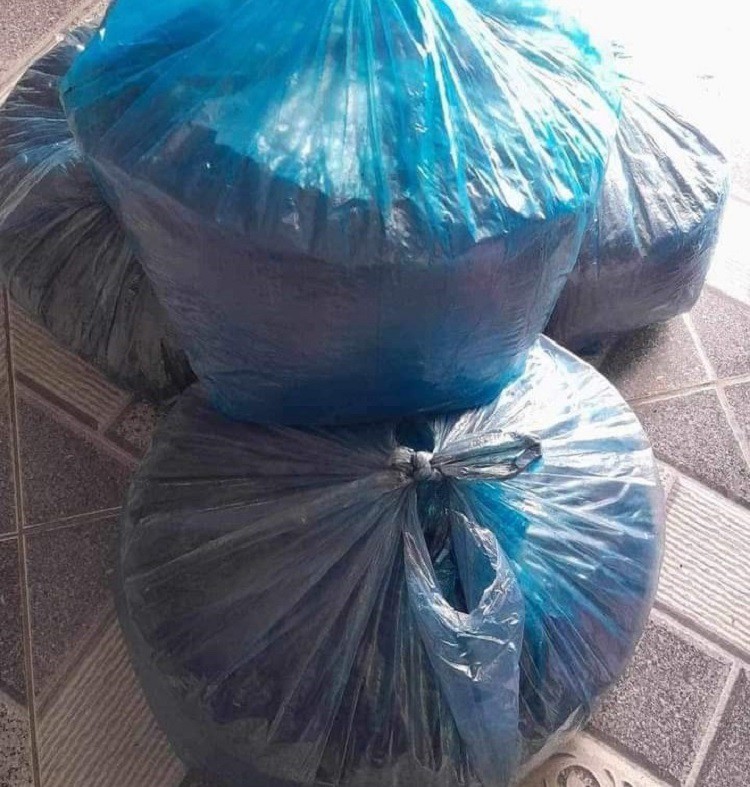 Chuyện thật như đùa: Nhọ xoong nồi được lùng mua với giá lên đến 300 nghìn đồng/kg-3