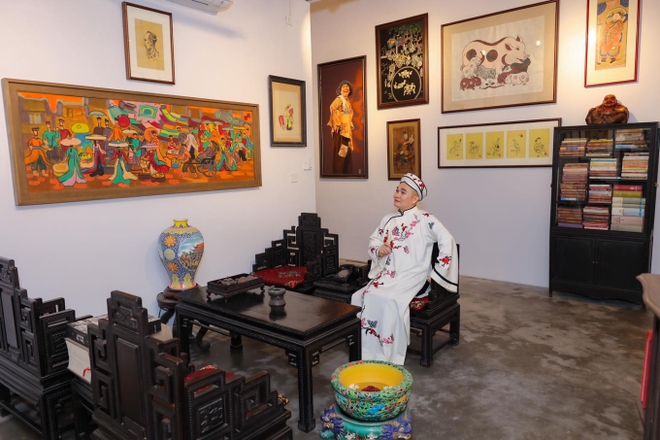 Cận cảnh biệt phủ của vua hài đất Bắc Xuân Hinh: Xây toàn bộ bằng gạch đỏ, có sân vườn ao cá rộng thênh thang-10