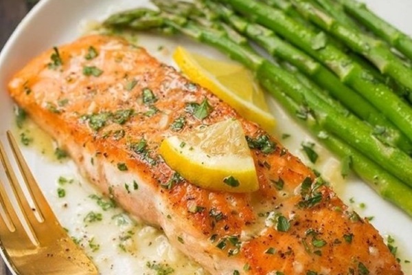 Phương pháp ăn uống giúp hoa hậu chuyển giới Hương Giang siết cân-5