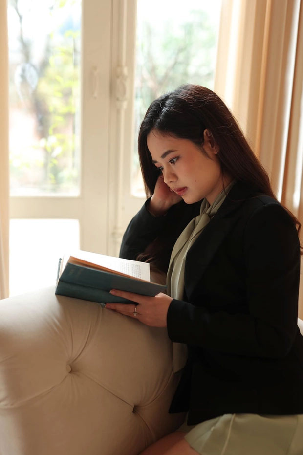 Nàng thơ giới đầu tư” Lê Hàn Tuệ Lâm: Nhan sắc đời thường đầy khí chất!-3