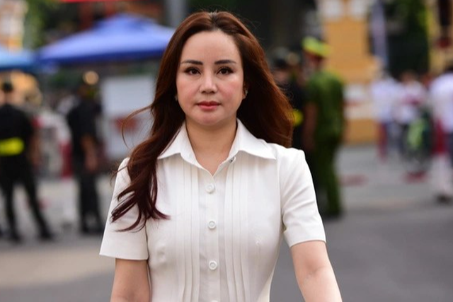 Nhan sắc khác lạ của Vy Oanh gây tranh cãi-1