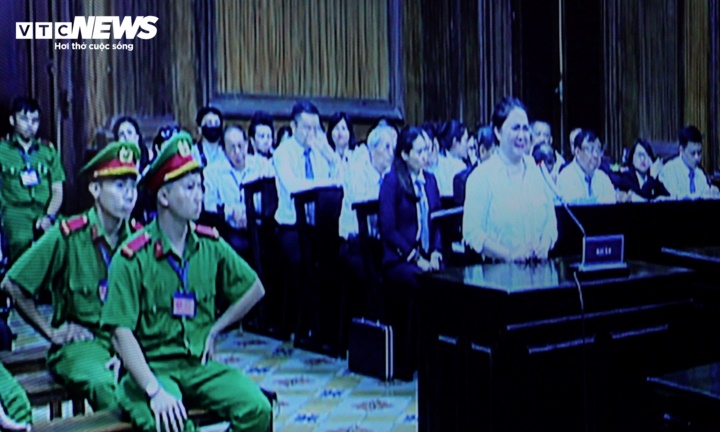 Nguyễn Phương Hằng bị tuyên phạt 3 năm tù-1