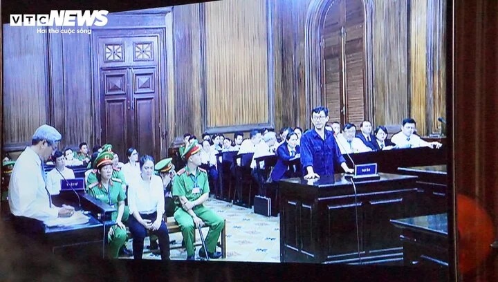 Nguyễn Phương Hằng bị tuyên phạt 3 năm tù-3