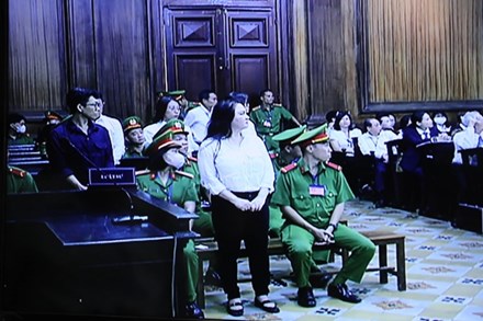 Liên quan bà Phương Hằng, tòa kiến nghị tiếp tục điều tra ông Huỳnh Uy Dũng
