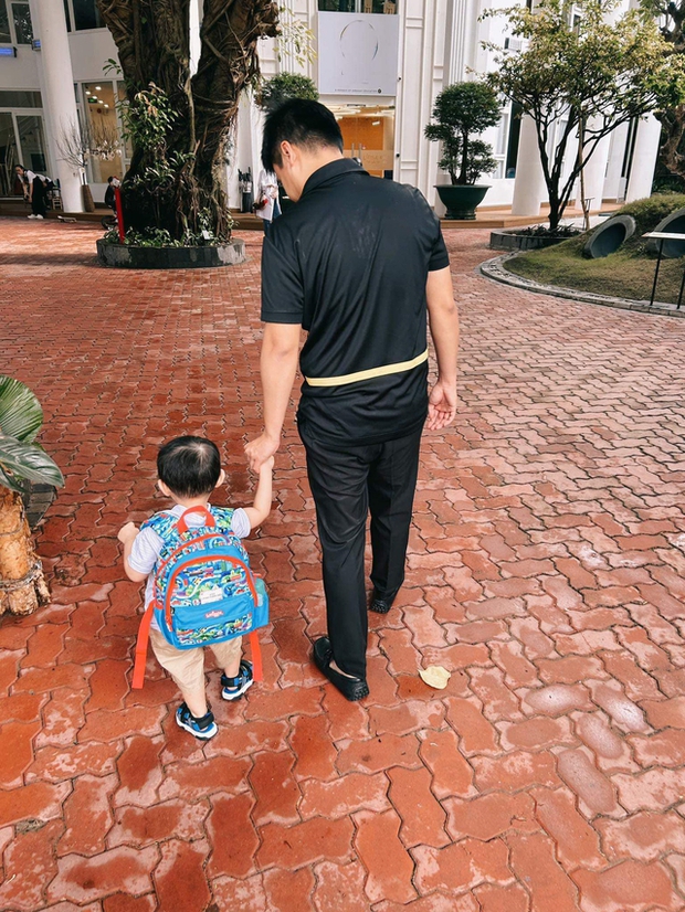 Con trai Phan Thành và Primmy Trương đi học được cô giáo khen-3