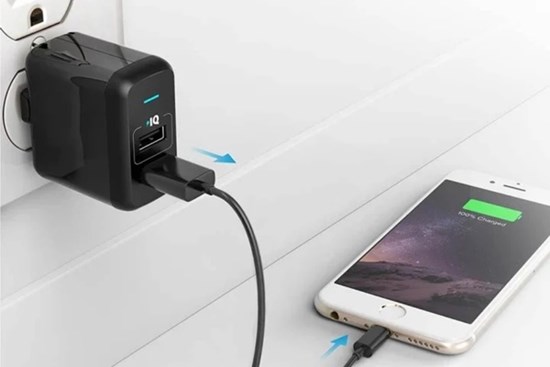 Các cách đơn giản để sạc điện thoại nhanh hơn