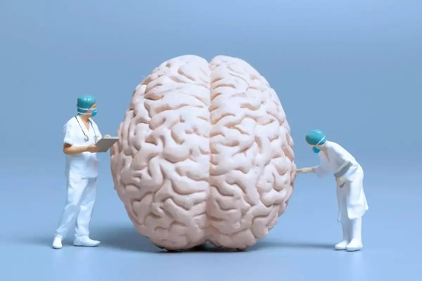 Tiến sĩ Anh tiết lộ cách giúp não bộ trẻ hơn 30-50 tuổi, đơn giản đến mức ai cũng có thể làm-1