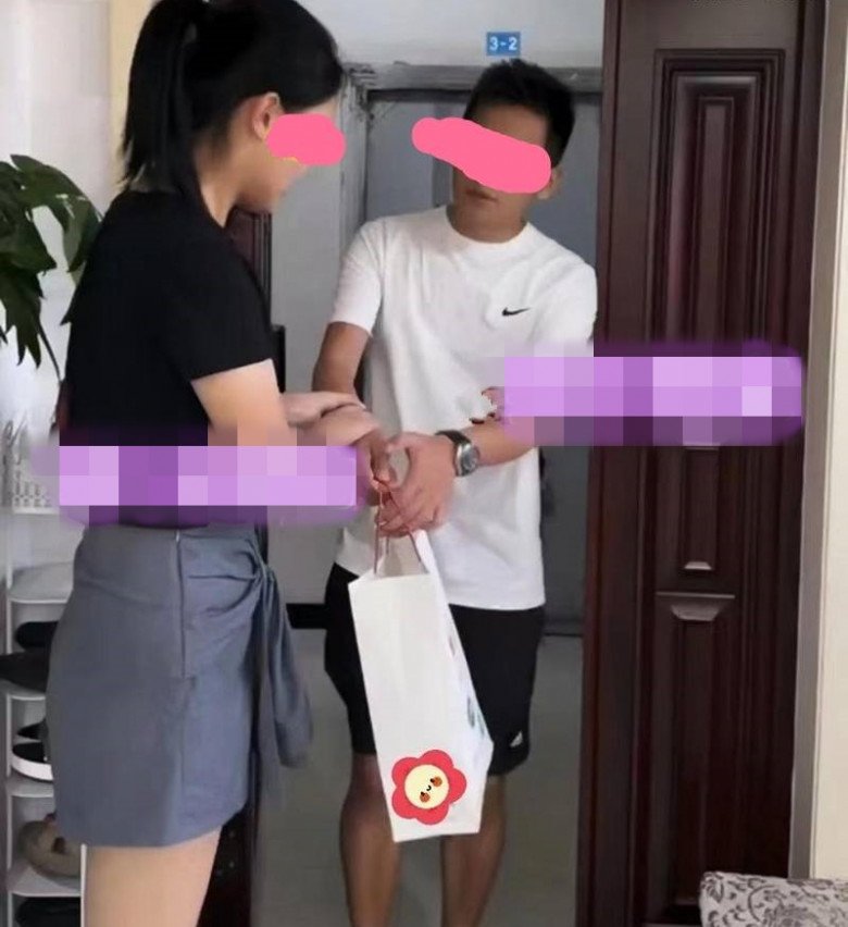 Mời chồng cũ đến nhà ăn cơm rồi xin tái hôn, nghe anh nói 1 câu người phụ nữ khóc ròng-2