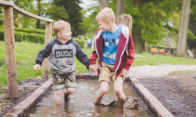 Nhà tâm lý học tiết lộ 5 không để cha mẹ Hà Lan nuôi dạy những đứa trẻ hạnh phúc nhất thế giới-2