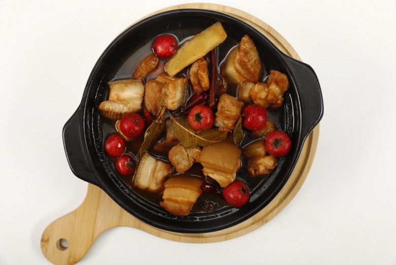 Kho thịt thêm quả giàu chất chống oxy hoá này vào, thịt vừa nhanh mềm lại thơm ngon bổ dưỡng-4