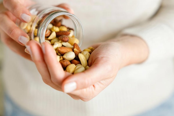 Chuyên gia bật mí 5 loại thực phẩm giúp kéo dài tuổi thọ, món nào cũng quen thuộc với người Việt-4