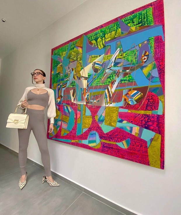 Tóc Tiên khổ sở vì bức ảnh lộ mọi khuyết điểm do chính Touliver chụp-7