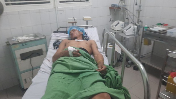 Tranh chấp đất ở Long An, 4 cha con bị chém dã man-5