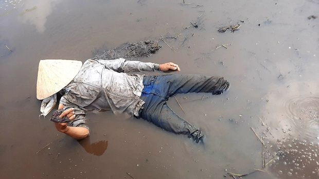 Tranh chấp đất ở Long An, 4 cha con bị chém dã man-2