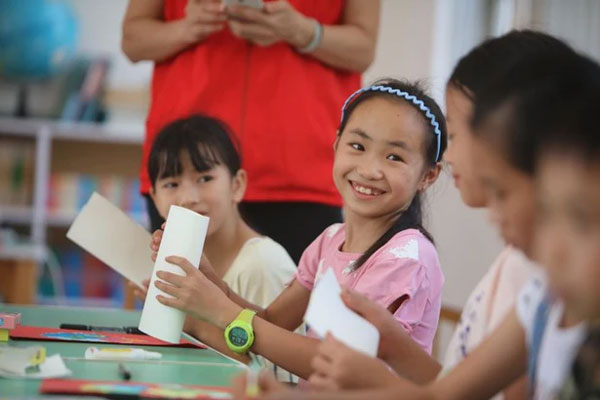 Trẻ làm tốt 3 việc, từ học sinh trung bình cũng có thể thành học sinh giỏi-1