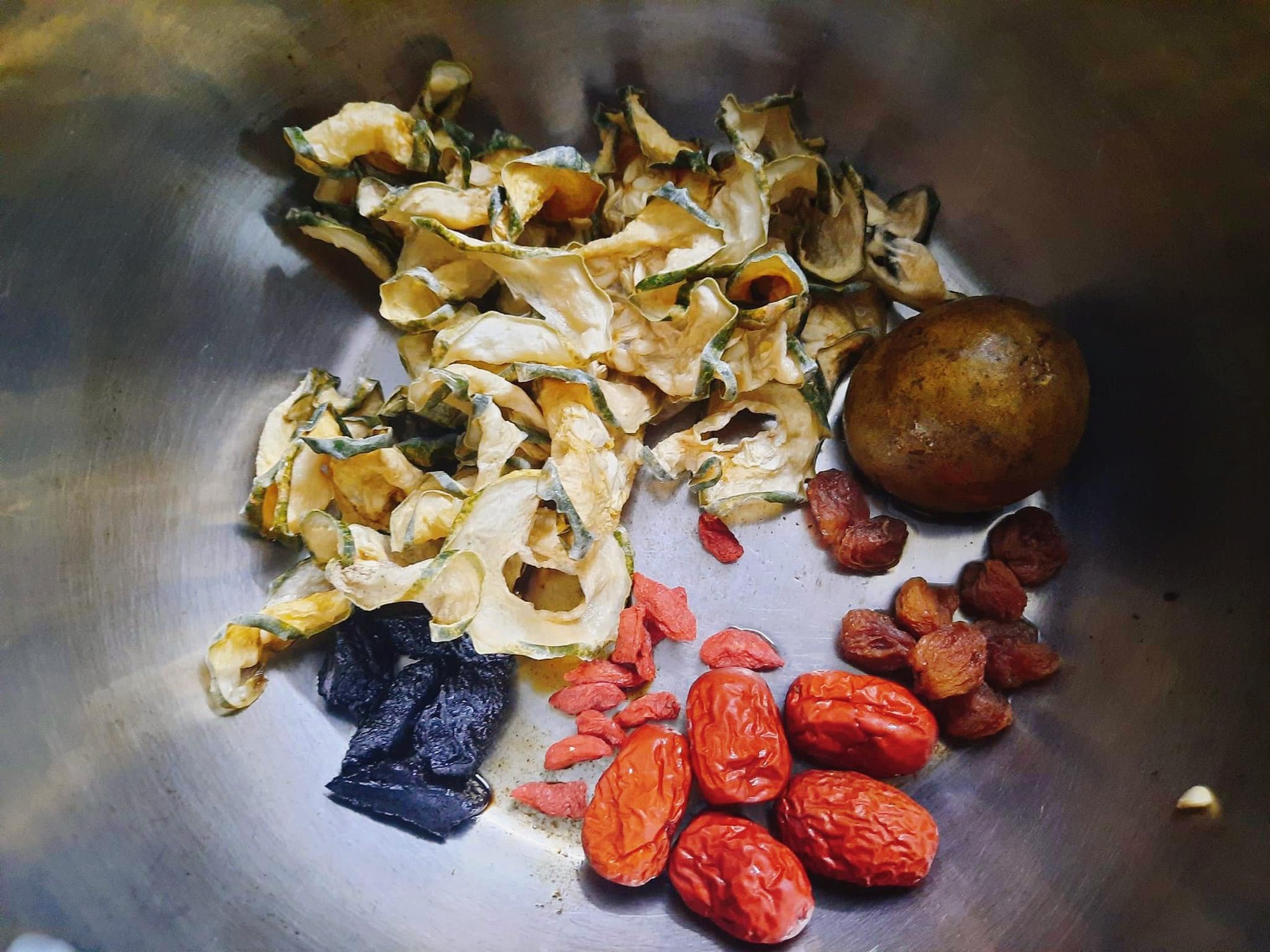 Loại quả bảo bối giảm cân” nấu cùng vô số rau củ khác thành nước sâm giải độc, thanh nhiệt, bổ dưỡng-4