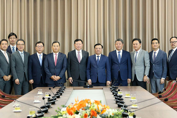 Bí thư Thành ủy hoan nghênh Tập đoàn Lotte tiếp tục đầu tư tại Hà Nội-1