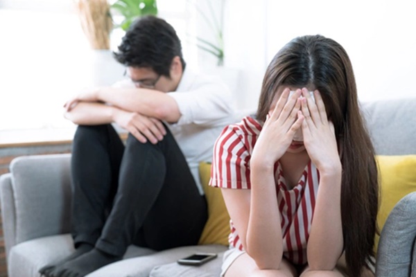 Cứ mỗi lần tăng ca vợ đều tắm ở công ty mới về nhà, chồng kiểm tra rồi chết lặng trước cảnh tượng này-2