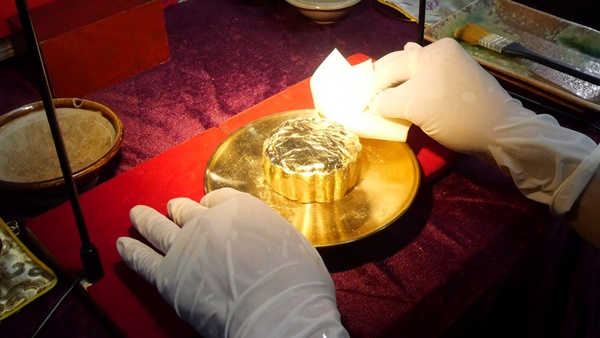 Bánh trung thu dát vàng giá vài triệu đồng-5